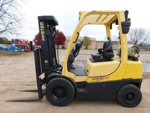 lot 1A image: 2018 Hyster H50FT 5000lb LP Forklift