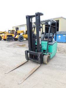 lot 14 image: 2015 Mitsubishi FB16PNT 36 Volt Electric Forklift