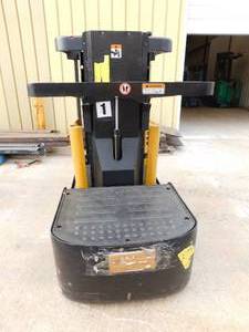 lot 22 image: 2019 Big Joe Order Picker  Task Support Vehicle