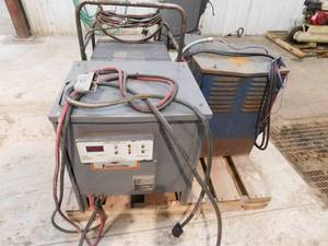 lot 34 image: 3 - Forklift Chargers