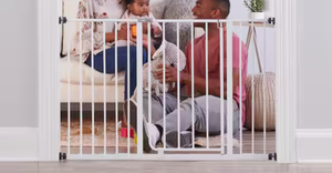 lot 129 image: Regalo 30 Metal Easy Open Extra Wide Walk-Through Gate Expands to fit openings from 29 to 38 and 42 to 47 in.