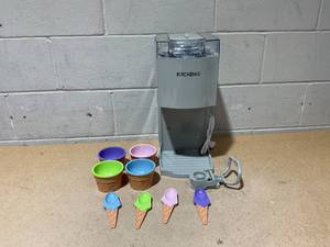 lot 212 image: Kitchen HQ Multi-Color Soft-Serve Ice Cream Maker
