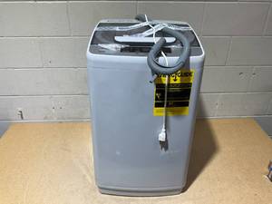 lot 22 image: Costway 8.8 lbs Portable Full-Automatic Laundry Washing Machine with Drain Pump 18 (L) x 18.5 (W) x 31 (H)