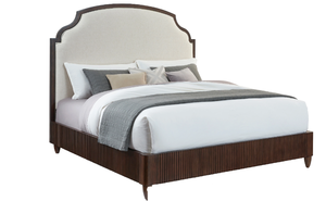 lot 475 image: West Camden Queen Bed  Fairfield Chair - 8096-QB-E