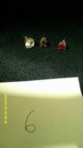 lot 6 image: 30 Earrings New Fashion Jewelry Lot