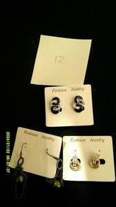 lot 12 image: 65 Earrings New Fashion Jewelry Lot