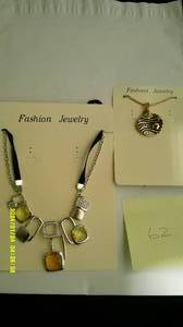 lot 62 image: 42 Necklaces New Fashion Jewelry Lot