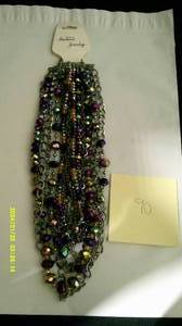 lot 90 image: 18 Necklaces New Fashion Jewelry Lot