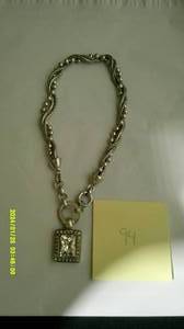 lot 112 image: 45 Necklaces New Fashion Jewelry Lot