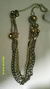 lot 126 image: 10 Necklaces New Fashion Jewelry Lot