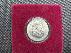 lot 87 image: 1953-D Brilliant Uncirculated Silver Franklin Half Dollar