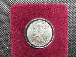 lot 90 image: 1962-D Brilliant Uncirculated Silver Franklin Half Dollar