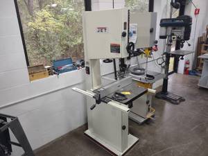 lot 5 image: Jet Model VBS-18MW MetalWood Cutti...