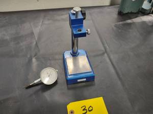 lot 30 image: Fowler Test Stand & Dial Indicator...