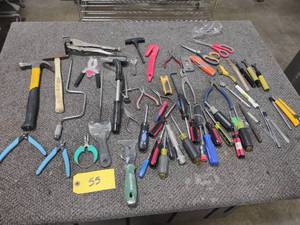 lot 55 image: Assorted Tools...