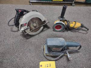 lot 122 image: Circular Saw, Grinder, & Sander...