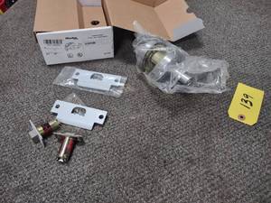 lot 139 image: Master Lock Door Handle...