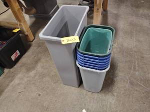 lot 203 image: Trash Cans...