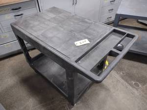 lot 209 image: Poly Shop Cart, 40x36...