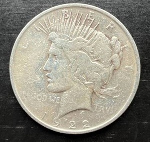 lot 26 image: 1922 Peace Dollar