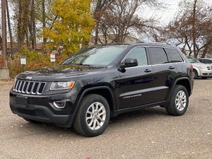 lot 22 image: 2014 JEEP GRAND CHEROKEE LAREDO 4X4 (NO RESERVE)