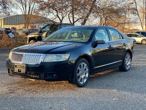 lot 19 image: 2006 LINCOLN ZEPHYR No Accidents (NO RESERVE)
