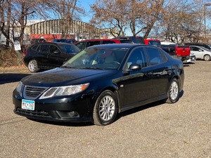 lot 31 image: 2010 SAAB 9-3 SPORT 2 Owner (NO RESERVE)