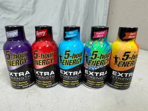 lot 28 image: 5 Hour Energy Drinks