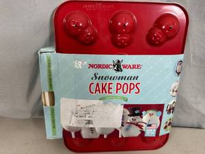 lot 40 image: New Nordic Ware Snowman Cake Pops Baking Pan