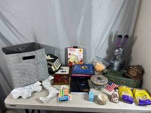 lot 59 image: Collectibles, Cheese Serving Set, Small Housewares, Decoration, and More