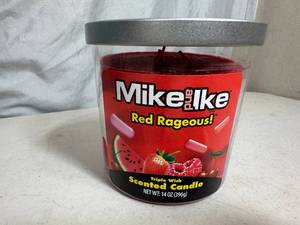 lot 135 image: New Mike and Ike Red Rageous Triple Wick Scented Candle