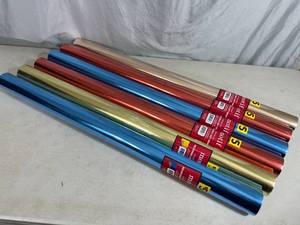 lot 173 image: 5 New Rolls of Gift Wrap  Wrapping Paper