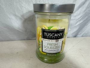lot 195 image: New 18 oz Tuscany Premium Candle with Essential Oils