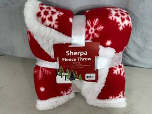 lot 202 image: New Winter Theme Throw Blanket