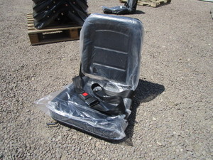 lot 80 image: Equipment Seat