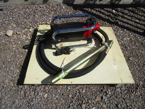 lot 216 image: Future Concrete Vibrator