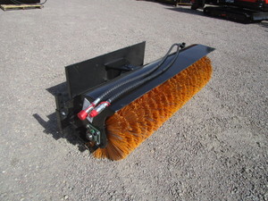 lot 257 image: Future Skid Steer 60 Broom