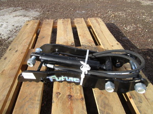 lot 282 image: Excavator Hydraulic Thumb