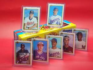 lot 62 image: 1990 Bowman Baseball Factory Card Set