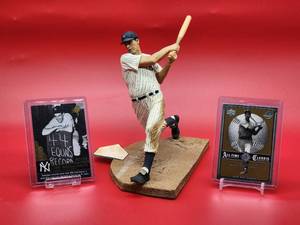 lot 45 image: 2007 New York Yankees HOF Great Joe DiMaggio Action Figure with (2) Baseball Cards