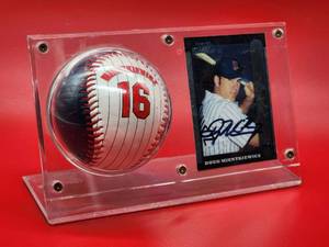 lot 153 image: Autographed Baseball Card by Minnesota Twins Great Doug Mientkiewicz with Twins Ball