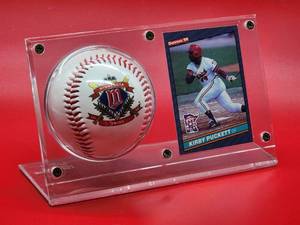 lot 22 image: 1986 Donruss Baseball Kirby Puckett 2nd Year Card with Collectable Minnesota Twins Baseball
