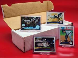 lot 77 image: 2011 Topps Complete Hand Correlated Baseball Card Set