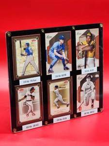lot 92 image: Assorted Baseball Cards Featuring 6 Members of the 3000 Plus Hit Club