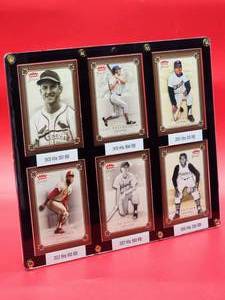 lot 86 image: Assorted Baseball Cards Featuring 6 HOF Members of the 3000 Plus Hit Club