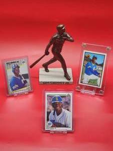 lot 196 image: Seattle Mariners HOF Great Ken Griffey Jr Bobble Head with (2) Rookie Cards & (1) Second Year Card