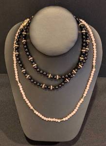 lot 115 image: LL - Pair of Beaded Necklaces with 14k Gold Clasps - Black and Pink Beads