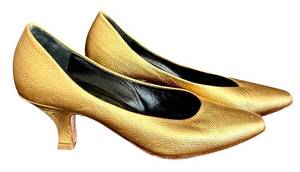 lot 40H image: ML - Donna Karin Gold Leather Heels Size 5.5 Made in Italy