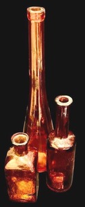 lot 95H image: LL - Set of 3 Amber Glass Decorative Vases, Tallest 16.5 Inches