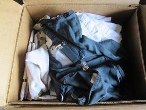 lot 77 image: Hoyer lift slings and accessories a...